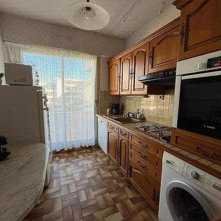 Διαμέρισμα Arcachon: T2 Bis Proche Centre Et Avec Parking - Fr-1-319-595 Αρασόν