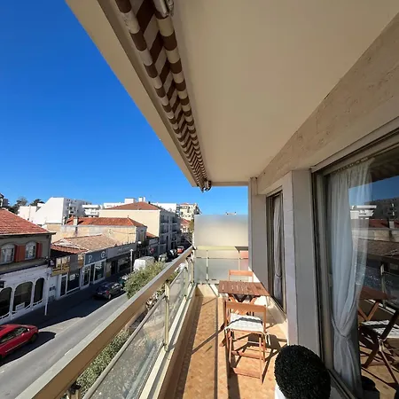 Arcachon: T2 Bis Proche Centre Et Avec Parking - Fr-1-319-595 * Αρασόν